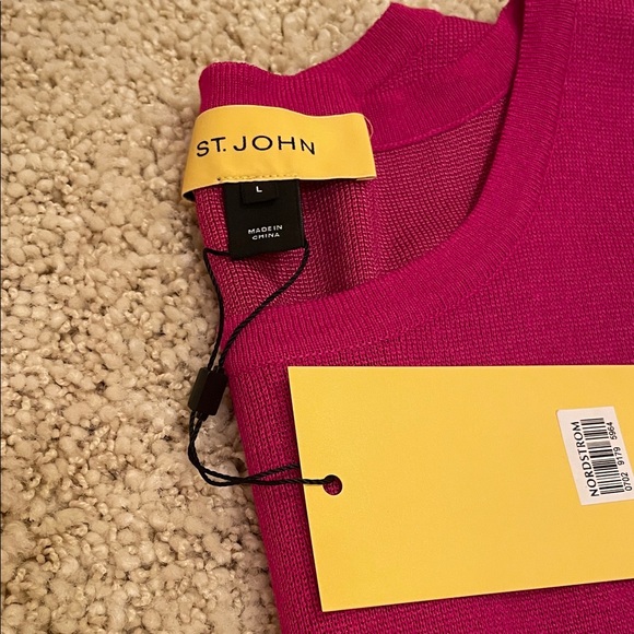 St. John Vibrant Pink Skirt Ensemble - Picture 10 of 14